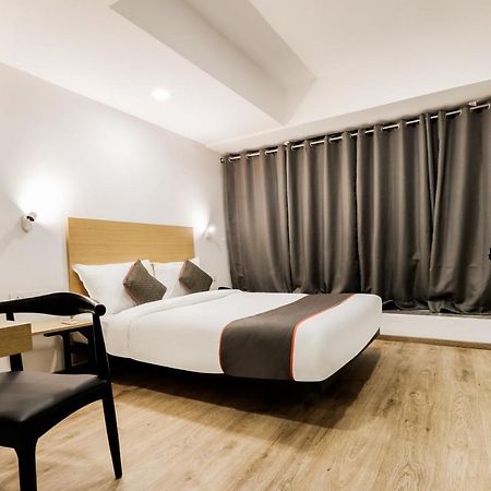 Oyo Townhouse 169 Aqua Corridor Hotel Bhatha Exterior foto