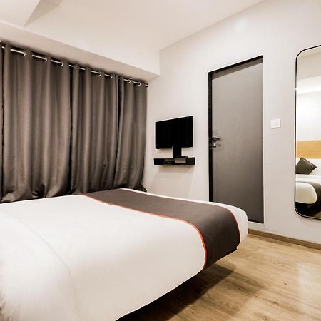 Oyo Townhouse 169 Aqua Corridor Hotel Bhatha Exterior foto