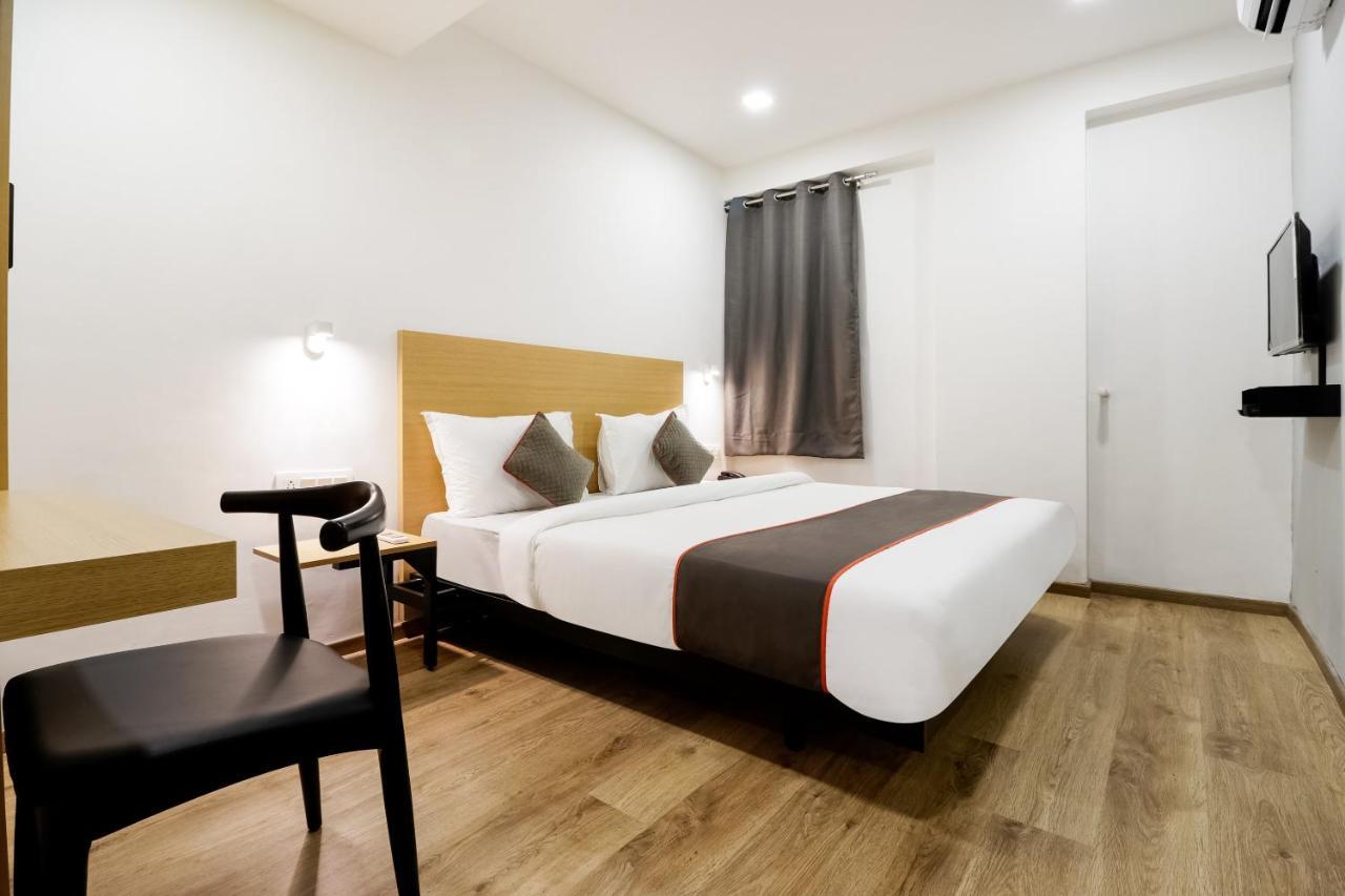Oyo Townhouse 169 Aqua Corridor Hotel Bhatha Exterior foto