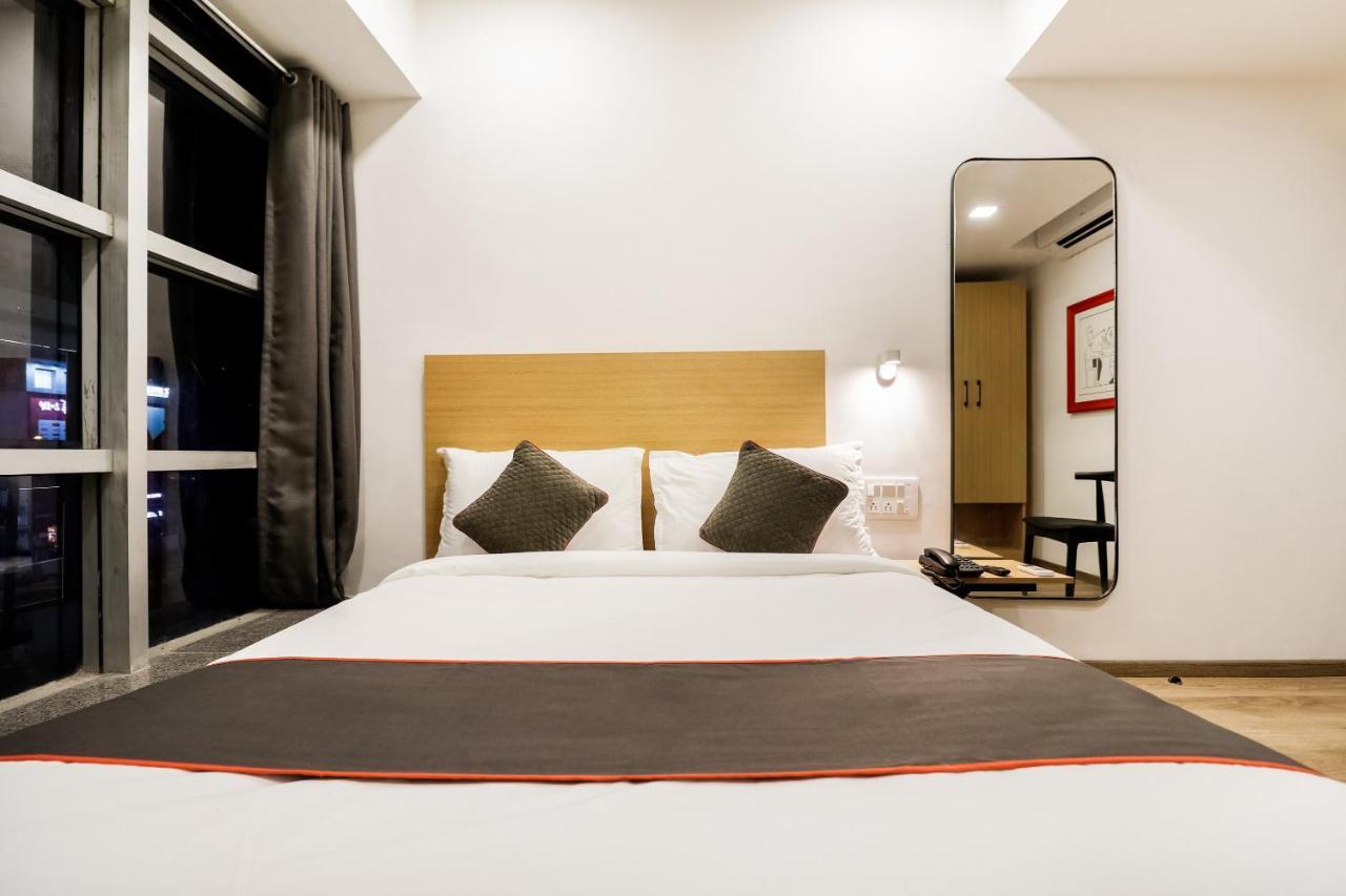 Oyo Townhouse 169 Aqua Corridor Hotel Bhatha Exterior foto